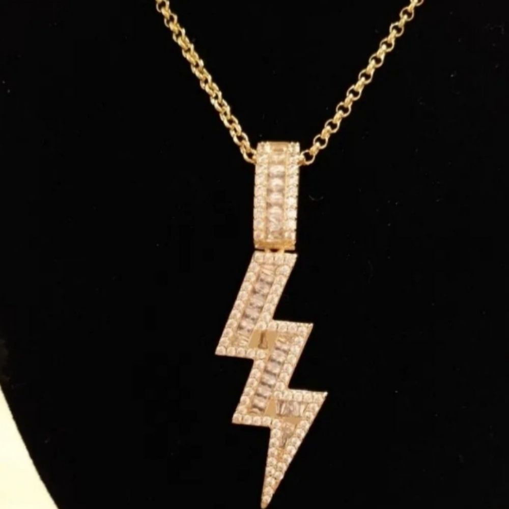 Necklace with pendant Icy gold pt